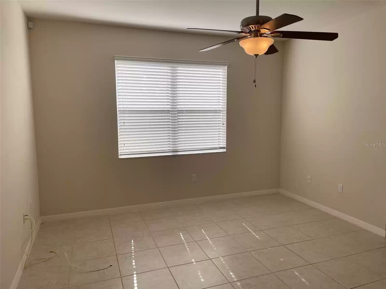 640 TERRACE SPRING DRIVE, ORLANDO, Florida 32828, 3 Bedrooms Bedrooms, ,3 BathroomsBathrooms,Residential Lease,For Rent,TERRACE SPRING,MFRO6219631