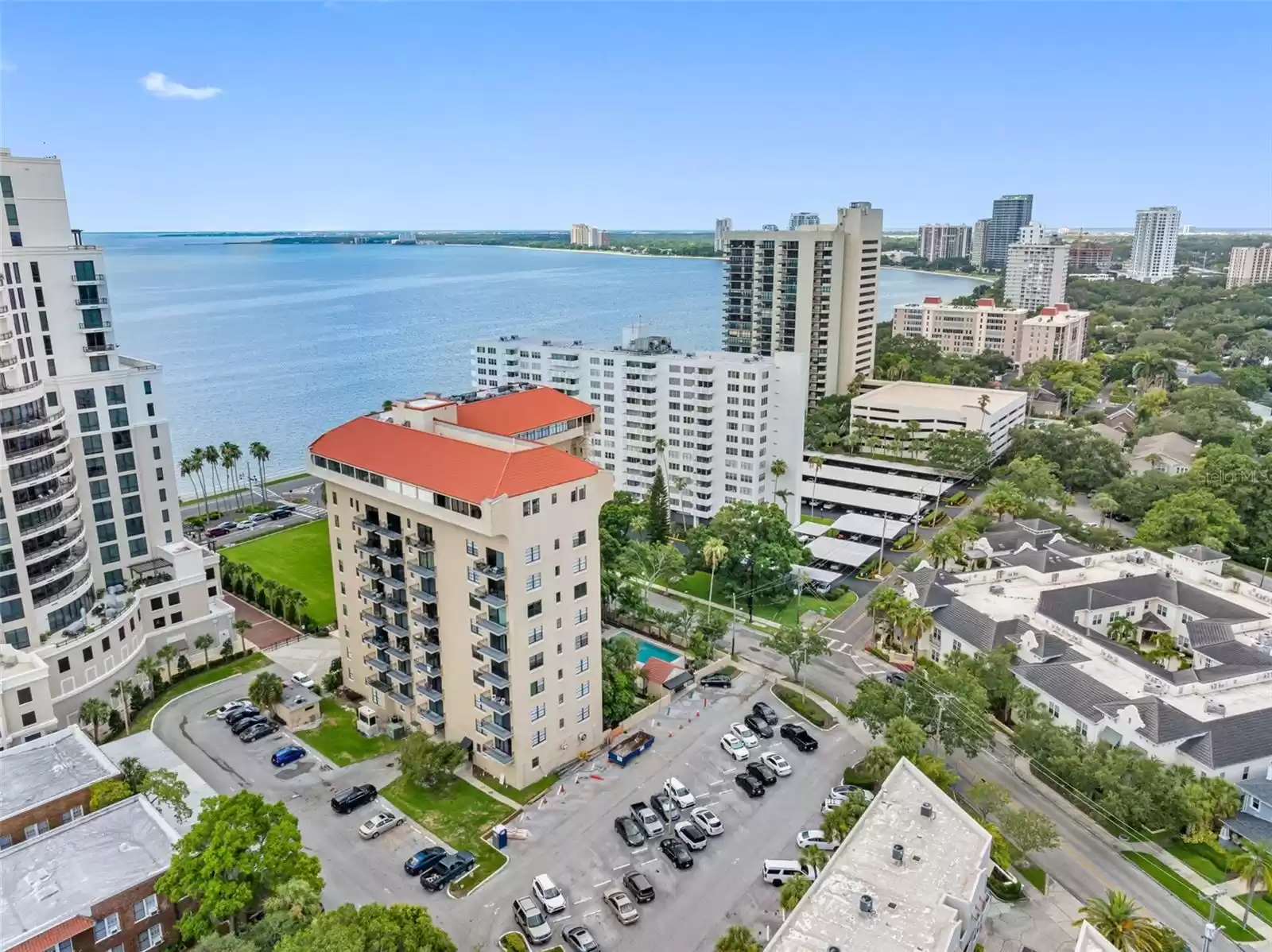 2109 BAYSHORE BOULEVARD, TAMPA, Florida 33606, 1 Bedroom Bedrooms, ,1 BathroomBathrooms,Residential Lease,For Rent,BAYSHORE,MFRT3536238