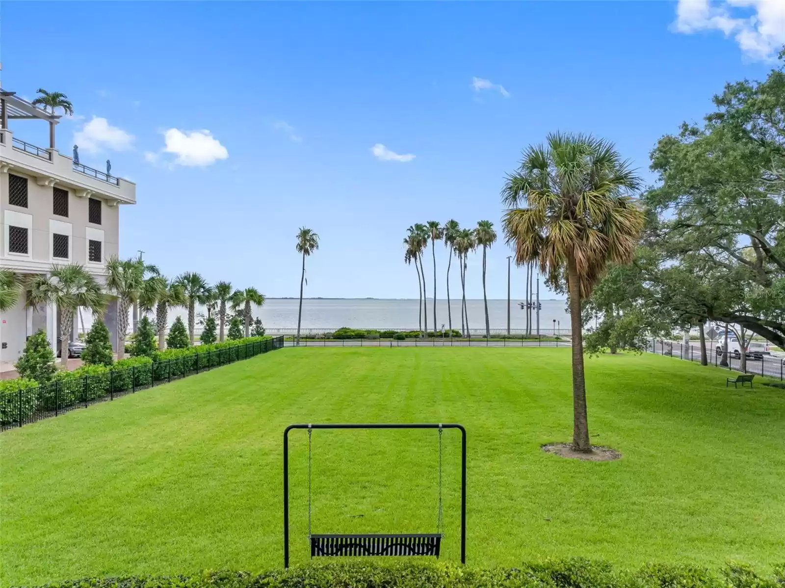 2109 BAYSHORE BOULEVARD, TAMPA, Florida 33606, 1 Bedroom Bedrooms, ,1 BathroomBathrooms,Residential Lease,For Rent,BAYSHORE,MFRT3536238