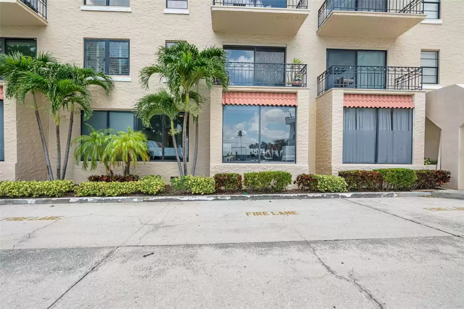 2109 BAYSHORE BOULEVARD, TAMPA, Florida 33606, 1 Bedroom Bedrooms, ,1 BathroomBathrooms,Residential Lease,For Rent,BAYSHORE,MFRT3536238