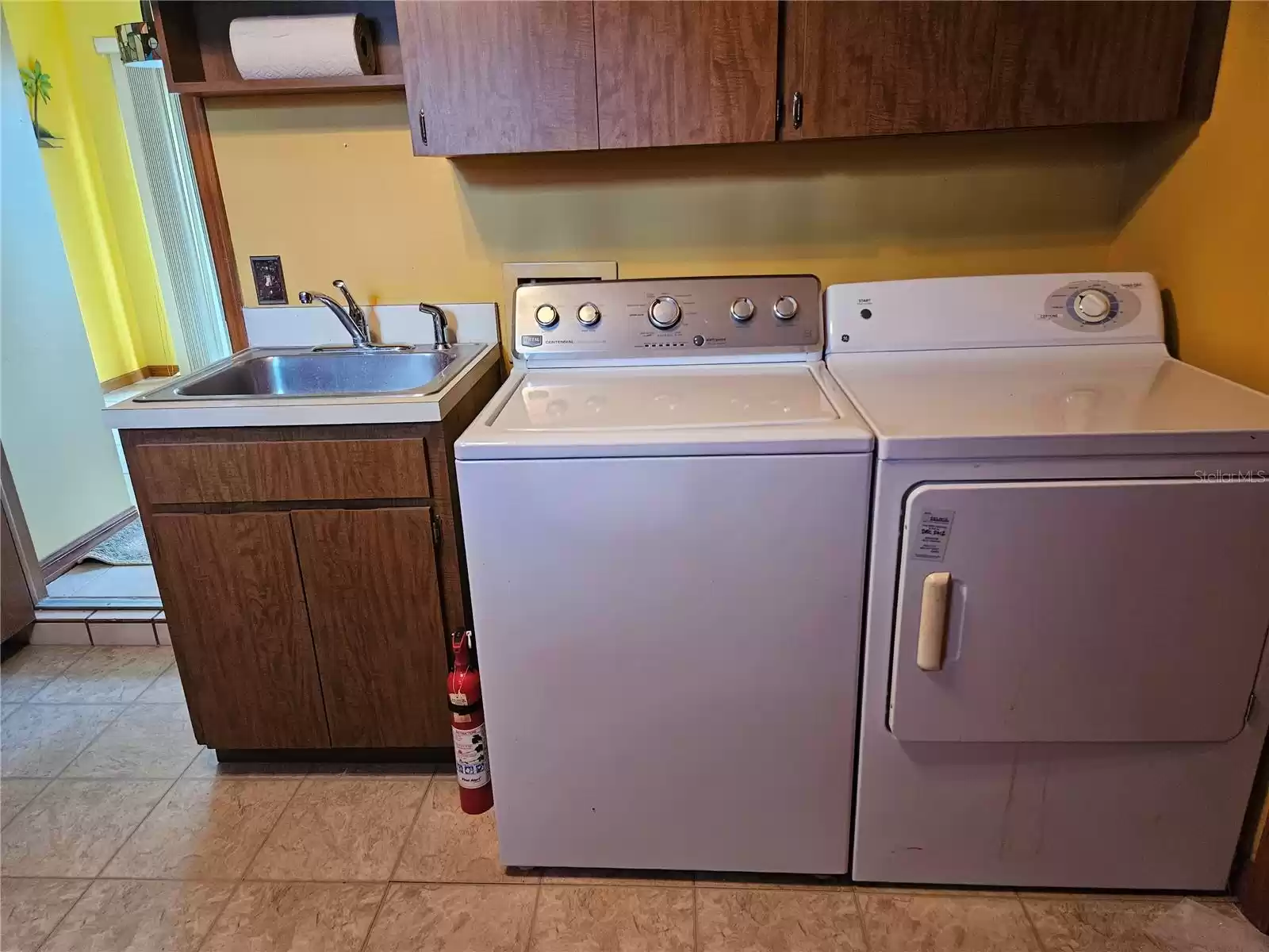 Full size Washer & Dryer