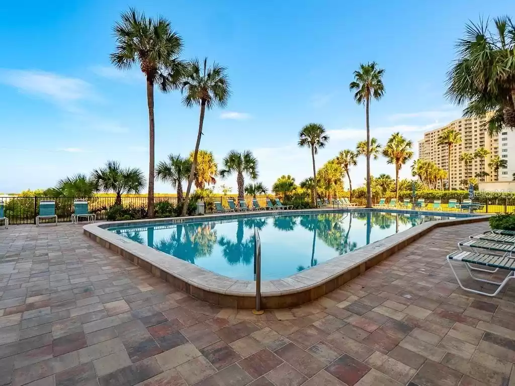 Beautiful Beach Front Pool