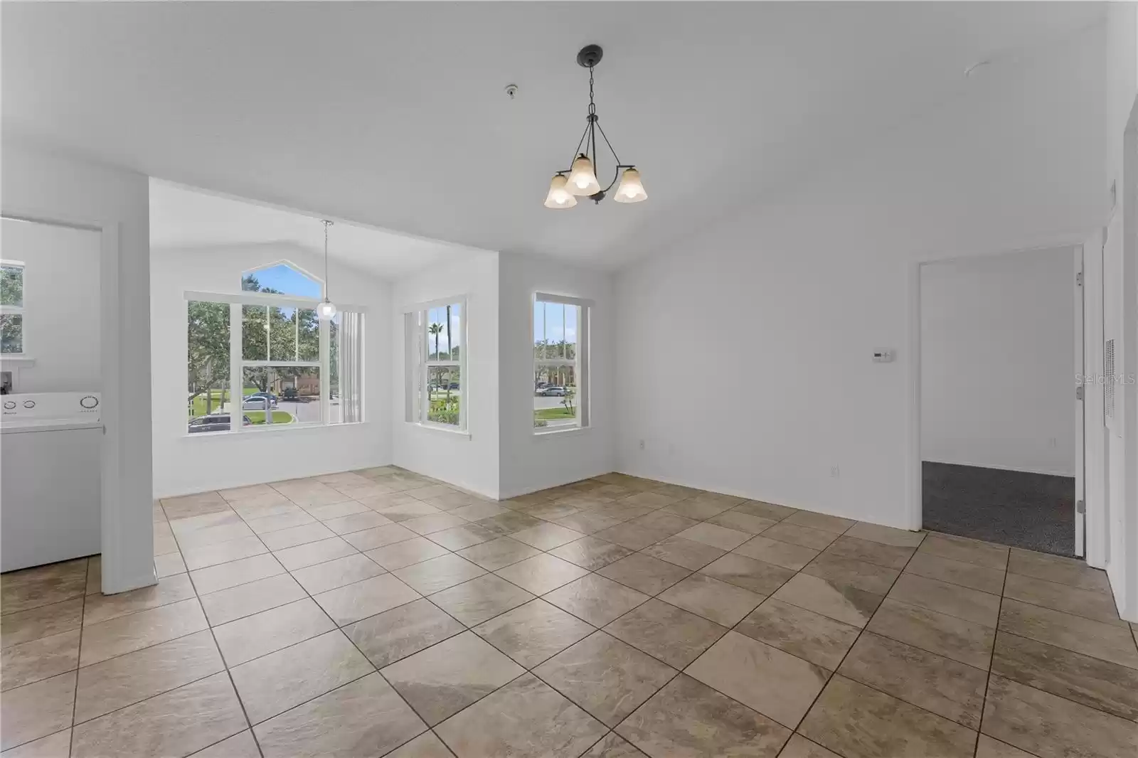 4103 TROPICAL ISLE BOULEVARD, KISSIMMEE, Florida 34741, 2 Bedrooms Bedrooms, ,2 BathroomsBathrooms,Residential Lease,For Rent,TROPICAL ISLE,MFRO6221312