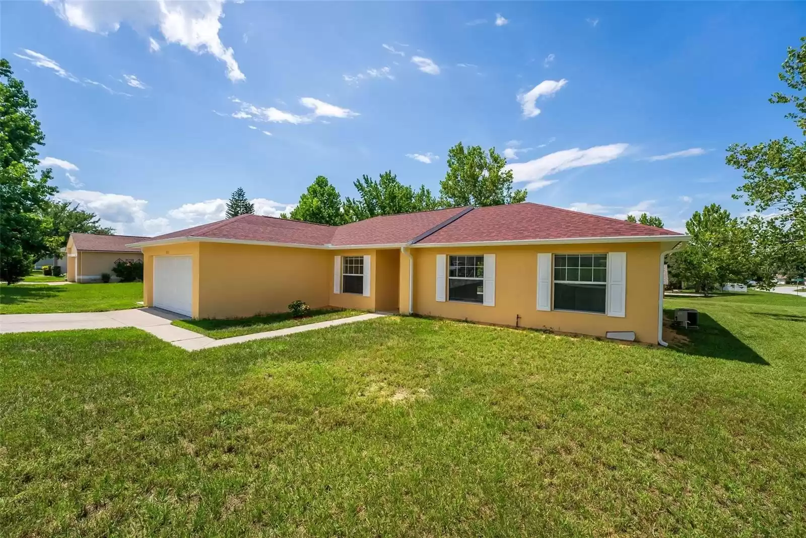 13133 BANEBERRY COURT, CLERMONT, Florida 34711, 4 Bedrooms Bedrooms, ,2 BathroomsBathrooms,Residential Lease,For Rent,BANEBERRY,MFRO6221406