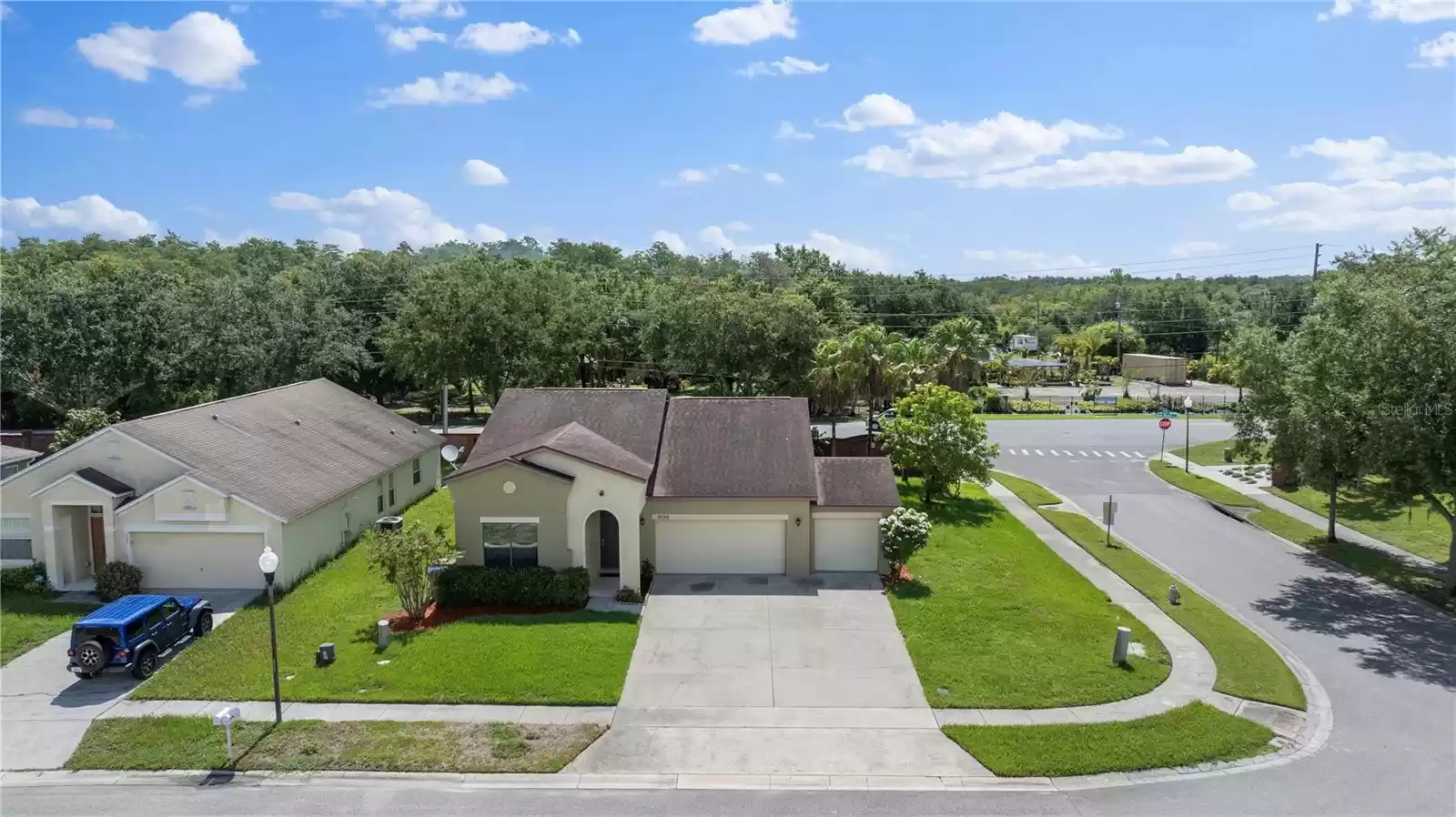 3099 POINTE PLACE AVENUE, KISSIMMEE, Florida 34758, 4 Bedrooms Bedrooms, ,2 BathroomsBathrooms,Residential Lease,For Rent,POINTE PLACE,MFRO6221371