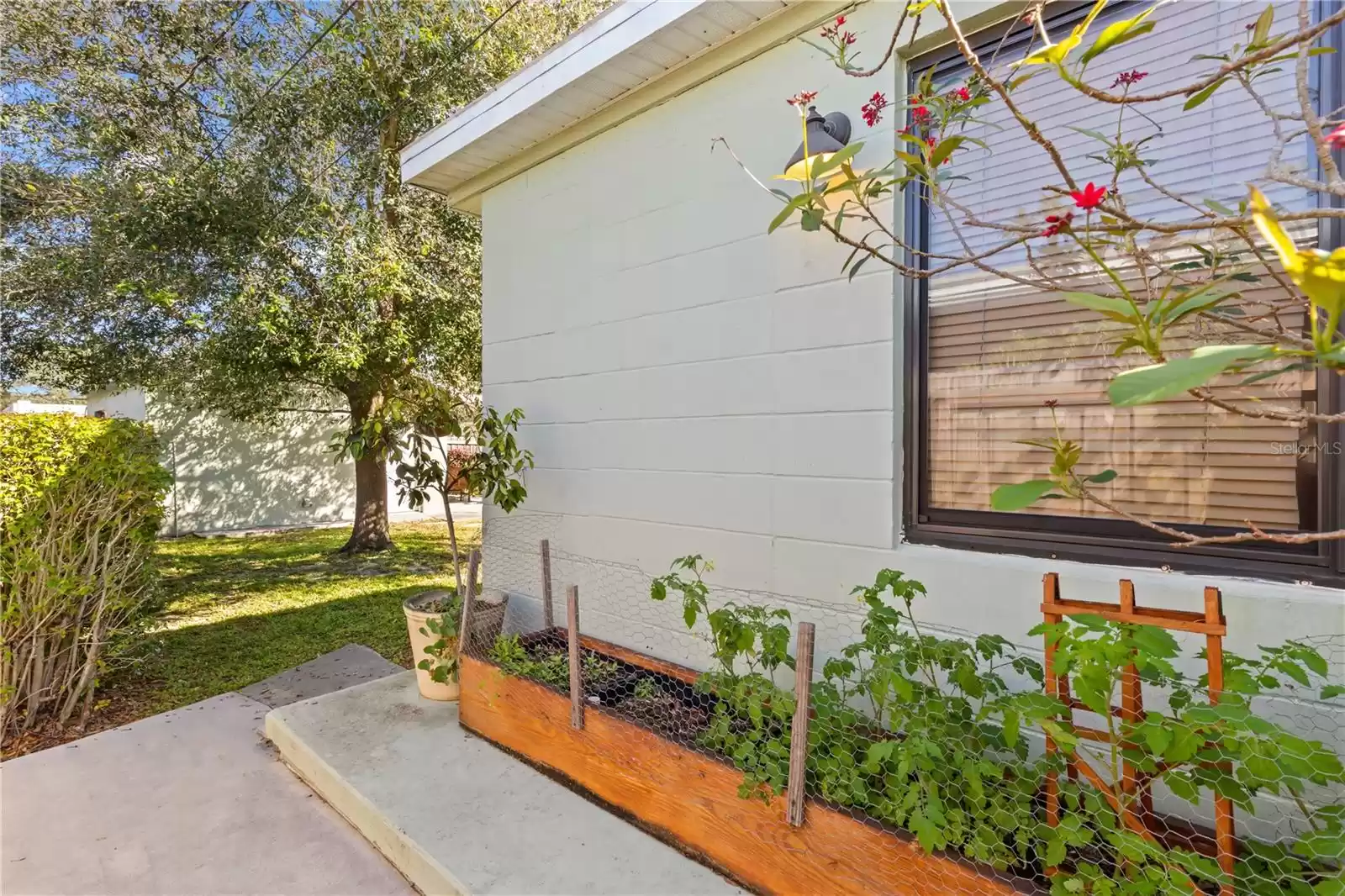 837 42ND AVENUE, SAINT PETERSBURG, Florida 33703, 2 Bedrooms Bedrooms, ,1 BathroomBathrooms,Residential Lease,For Rent,42ND,MFRU8249327