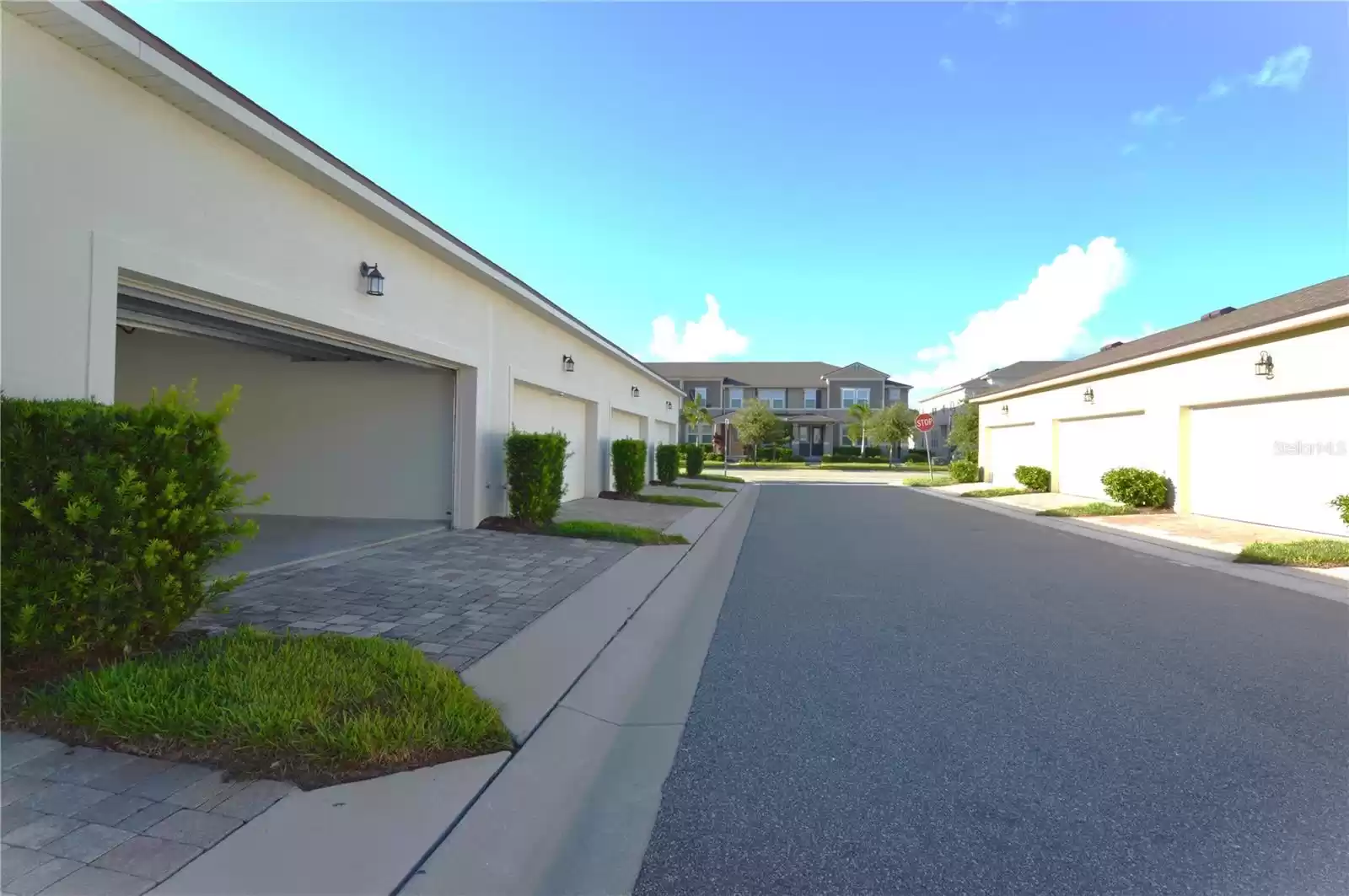 15963 MARINA BAY DRIVE, WINTER GARDEN, Florida 34787, 3 Bedrooms Bedrooms, ,2 BathroomsBathrooms,Residential,For Sale,MARINA BAY,MFRO6219892