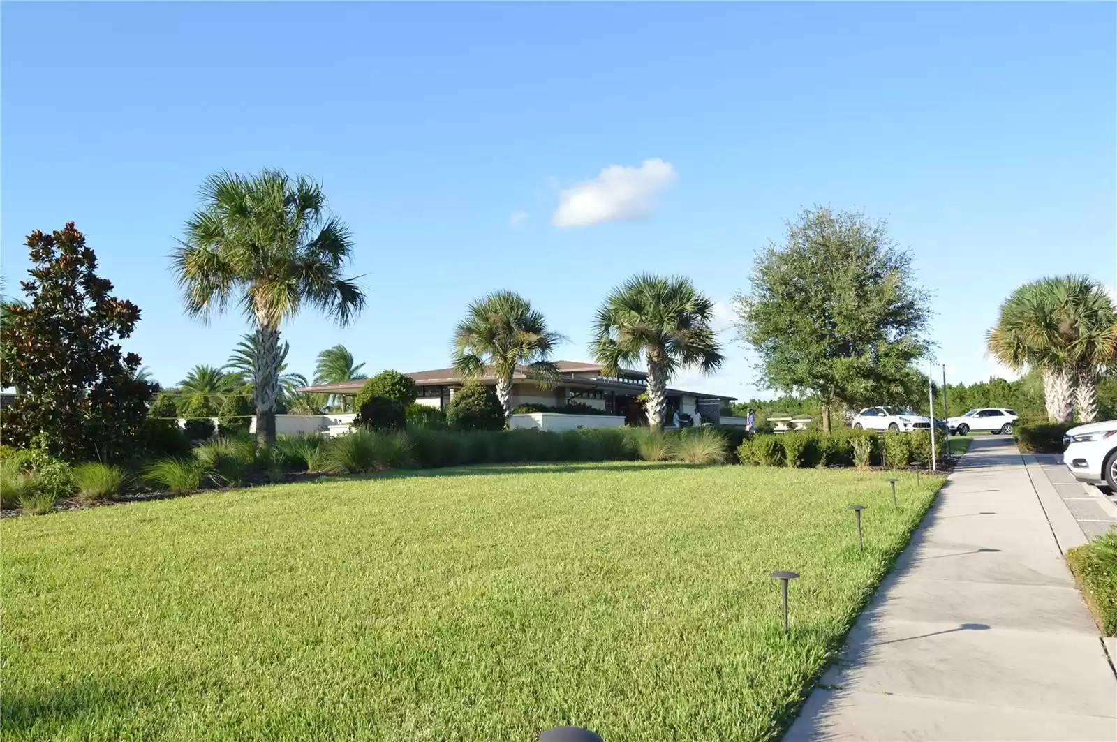 15963 MARINA BAY DRIVE, WINTER GARDEN, Florida 34787, 3 Bedrooms Bedrooms, ,2 BathroomsBathrooms,Residential,For Sale,MARINA BAY,MFRO6219892