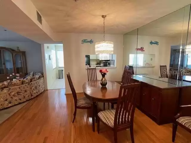 6817 STONES THROW CIRCLE, SAINT PETERSBURG, Florida 33710, 2 Bedrooms Bedrooms, ,2 BathroomsBathrooms,Residential Lease,For Rent,STONES THROW,MFRU8249786