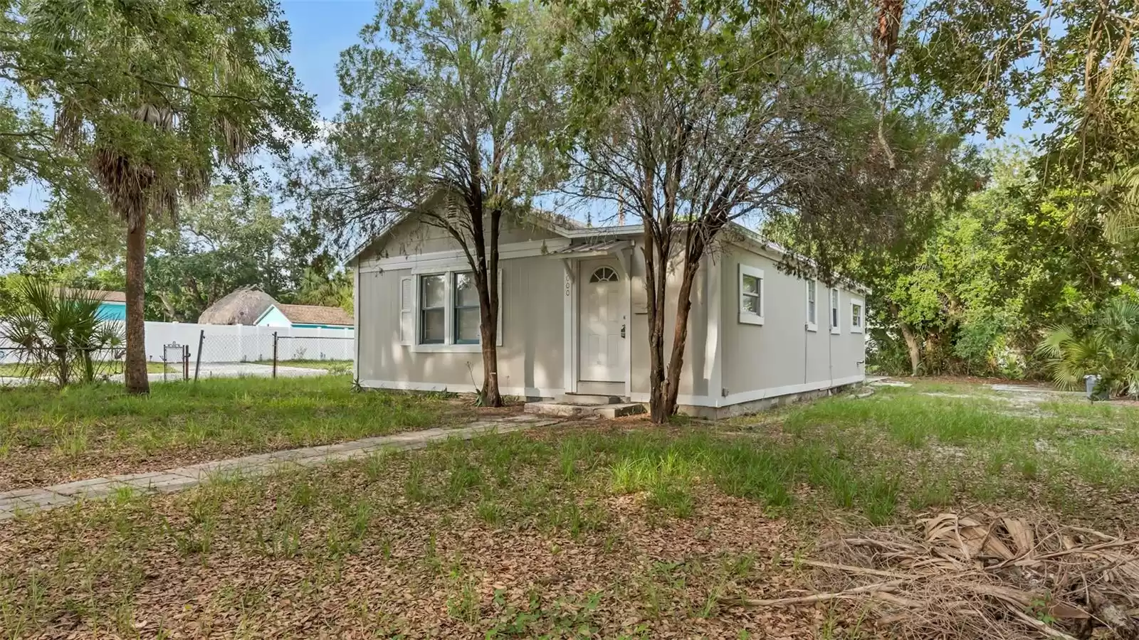 2000 43RD STREET, SAINT PETERSBURG, Florida 33711, 2 Bedrooms Bedrooms, ,2 BathroomsBathrooms,Residential Lease,For Rent,43RD,MFRT3540011