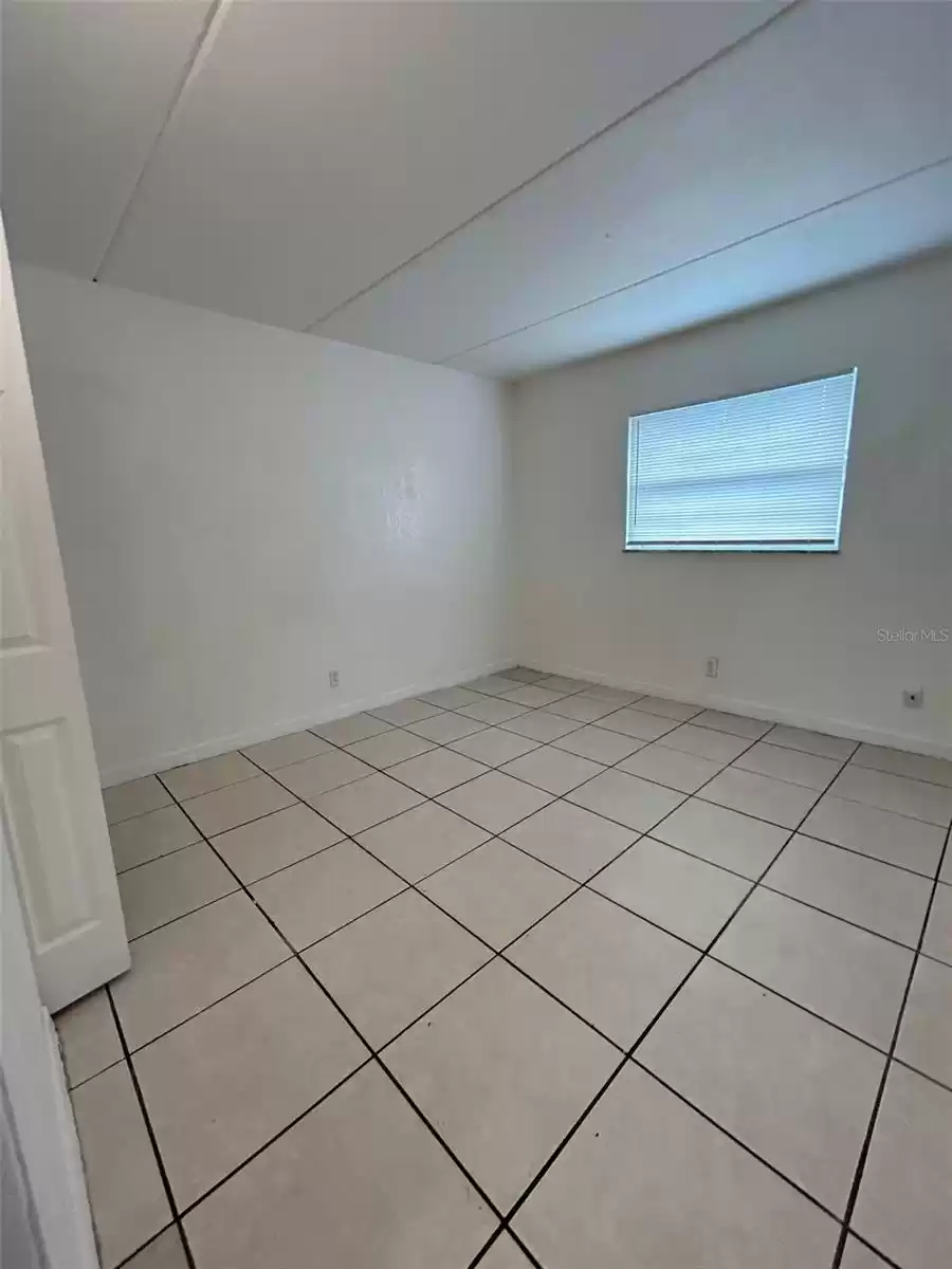 302 SPRING GARDEN AVENUE, DELAND, Florida 32720, 2 Bedrooms Bedrooms, ,1 BathroomBathrooms,Residential Lease,For Rent,SPRING GARDEN,MFRO6221635