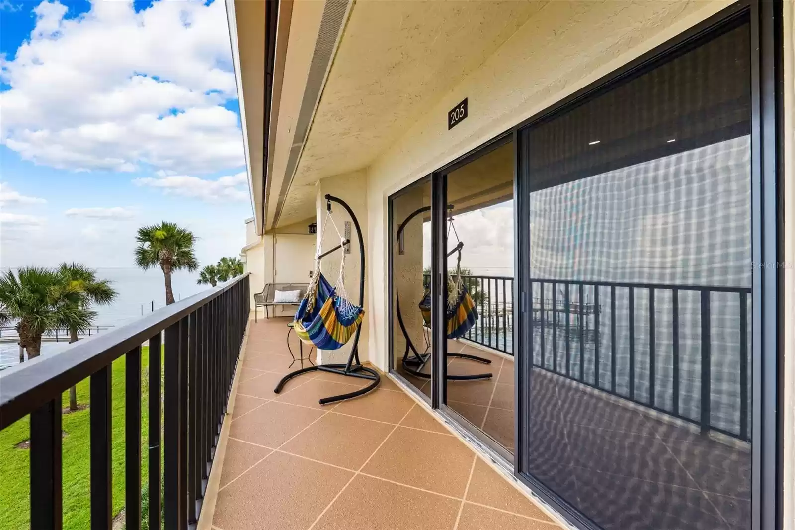 7500 SUNSHINE SKYWAY LANE, SAINT PETERSBURG, Florida 33711, 2 Bedrooms Bedrooms, ,2 BathroomsBathrooms,Residential Lease,For Rent,SUNSHINE SKYWAY,MFRW7866395