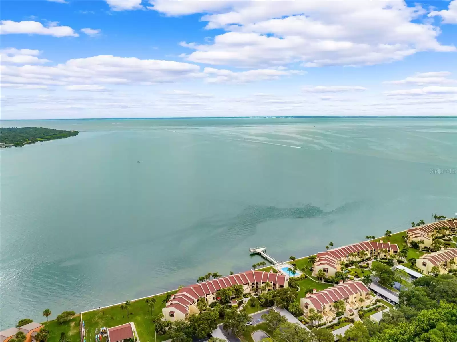 7500 SUNSHINE SKYWAY LANE, SAINT PETERSBURG, Florida 33711, 2 Bedrooms Bedrooms, ,2 BathroomsBathrooms,Residential Lease,For Rent,SUNSHINE SKYWAY,MFRW7866395