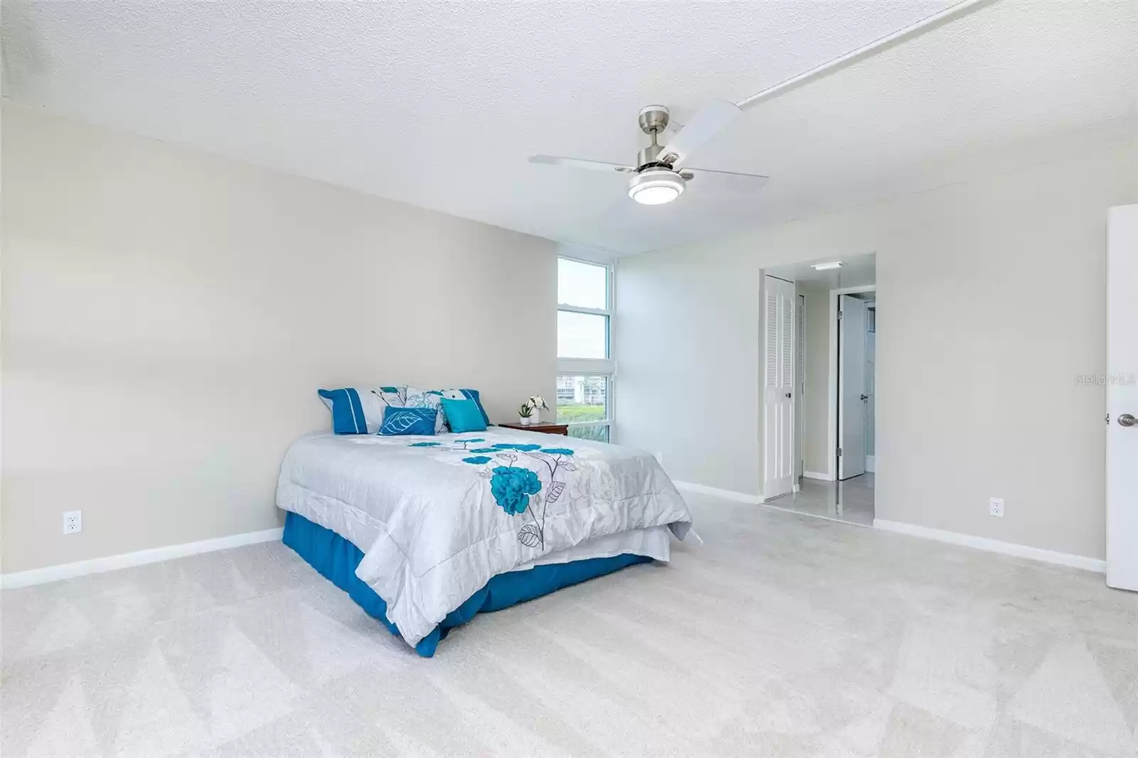 7400 SUN ISLAND DRIVE, SOUTH PASADENA, Florida 33707, 2 Bedrooms Bedrooms, ,2 BathroomsBathrooms,Residential Lease,For Rent,SUN ISLAND,MFRU8249511