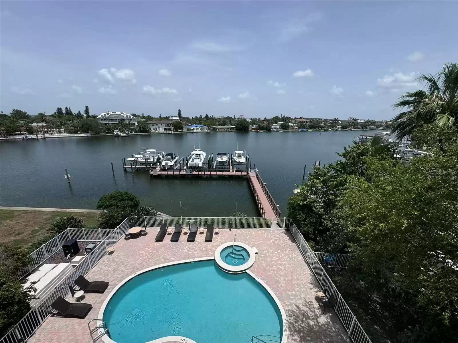 3805 GULF BOULEVARD, ST PETE BEACH, Florida 33706, 3 Bedrooms Bedrooms, ,3 BathroomsBathrooms,Residential Lease,For Rent,GULF,MFRU8249746