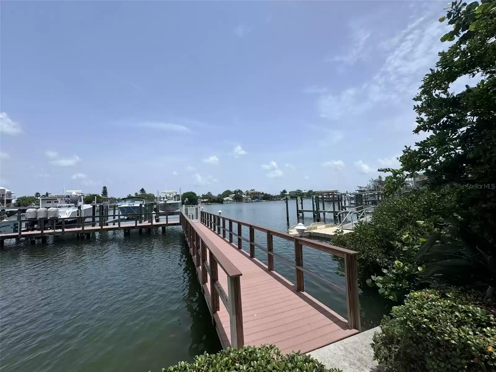 3805 GULF BOULEVARD, ST PETE BEACH, Florida 33706, 3 Bedrooms Bedrooms, ,3 BathroomsBathrooms,Residential Lease,For Rent,GULF,MFRU8249746