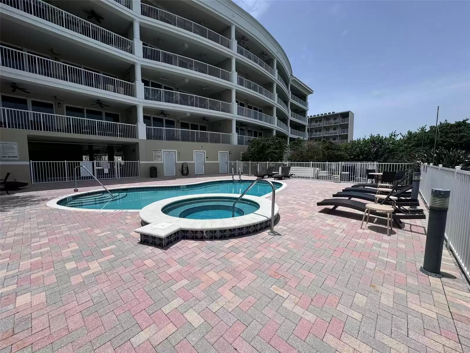 3805 GULF BOULEVARD, ST PETE BEACH, Florida 33706, 3 Bedrooms Bedrooms, ,3 BathroomsBathrooms,Residential Lease,For Rent,GULF,MFRU8249746