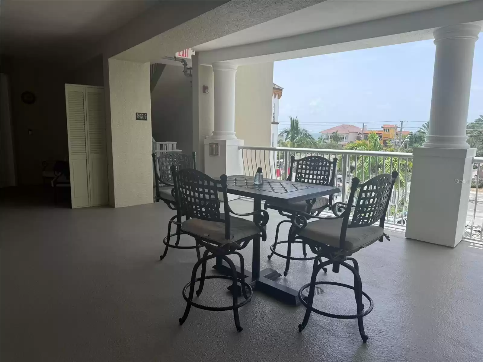 3805 GULF BOULEVARD, ST PETE BEACH, Florida 33706, 3 Bedrooms Bedrooms, ,3 BathroomsBathrooms,Residential Lease,For Rent,GULF,MFRU8249746