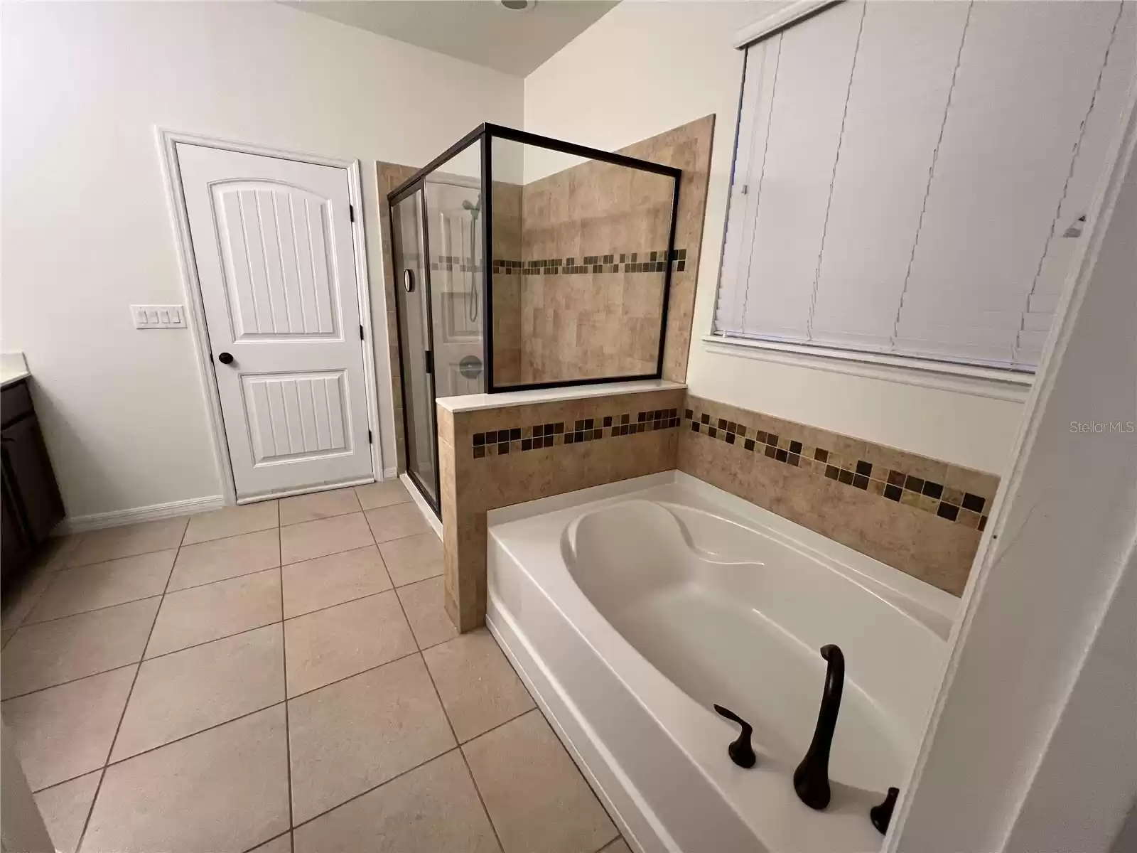 2313 BEACON LANDING CIRCLE, ORLANDO, Florida 32824, 4 Bedrooms Bedrooms, ,3 BathroomsBathrooms,Residential Lease,For Rent,BEACON LANDING,MFRO6220798