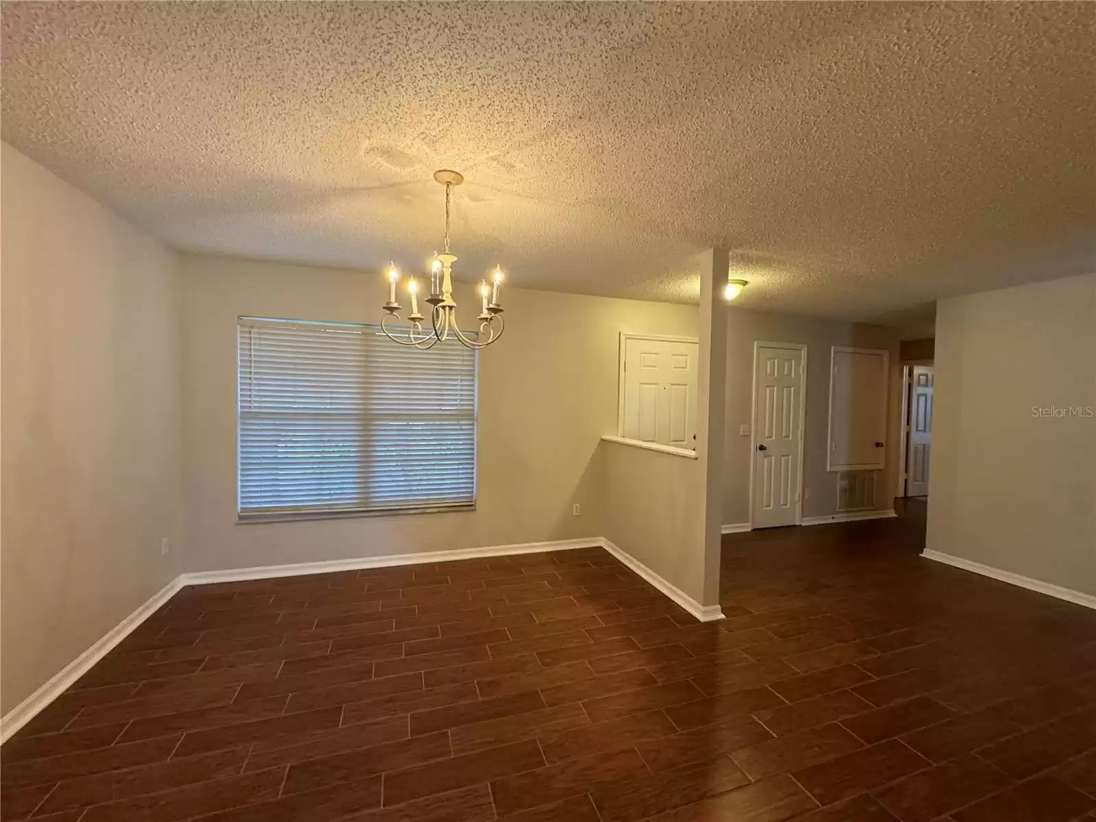 1019 HORSESHOE FALLS DRIVE, ORLANDO, Florida 32828, 5 Bedrooms Bedrooms, ,3 BathroomsBathrooms,Residential Lease,For Rent,HORSESHOE FALLS,MFRO6221610