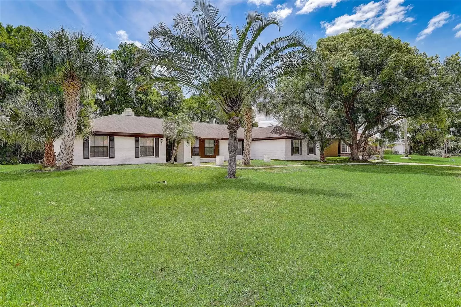 2332 INDIAN MOUND TRAIL, KISSIMMEE, Florida 34746, 4 Bedrooms Bedrooms, ,2 BathroomsBathrooms,Residential Lease,For Rent,INDIAN MOUND,MFRO6221854