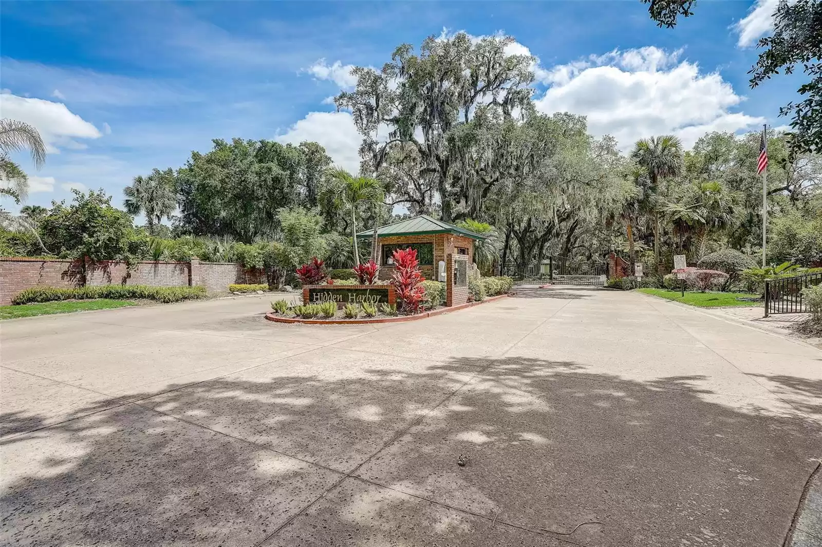 2332 INDIAN MOUND TRAIL, KISSIMMEE, Florida 34746, 4 Bedrooms Bedrooms, ,2 BathroomsBathrooms,Residential Lease,For Rent,INDIAN MOUND,MFRO6221854