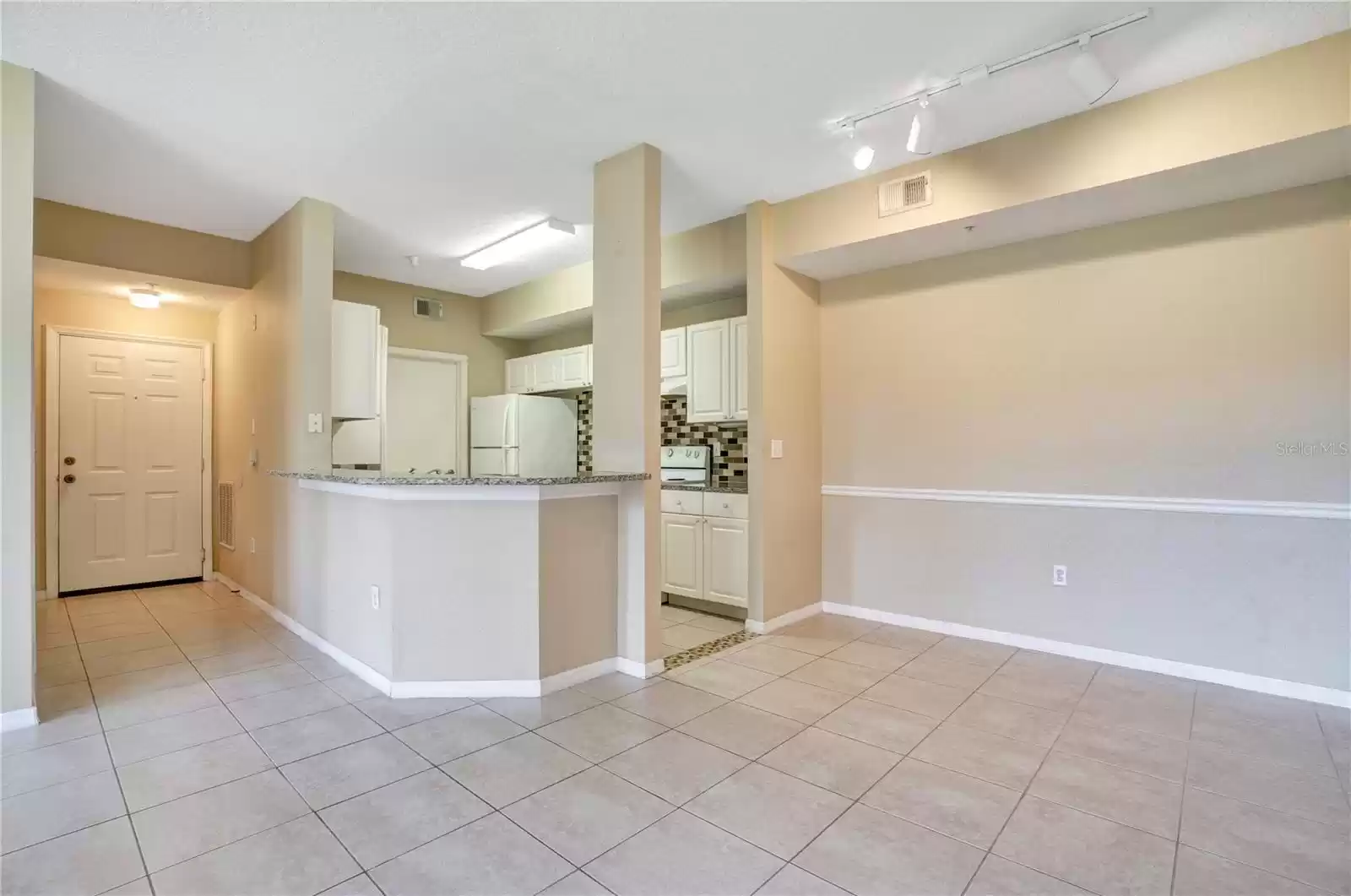 5554 METROWEST BOULEVARD, ORLANDO, Florida 32811, 2 Bedrooms Bedrooms, ,2 BathroomsBathrooms,Residential Lease,For Rent,METROWEST,MFRO6222237