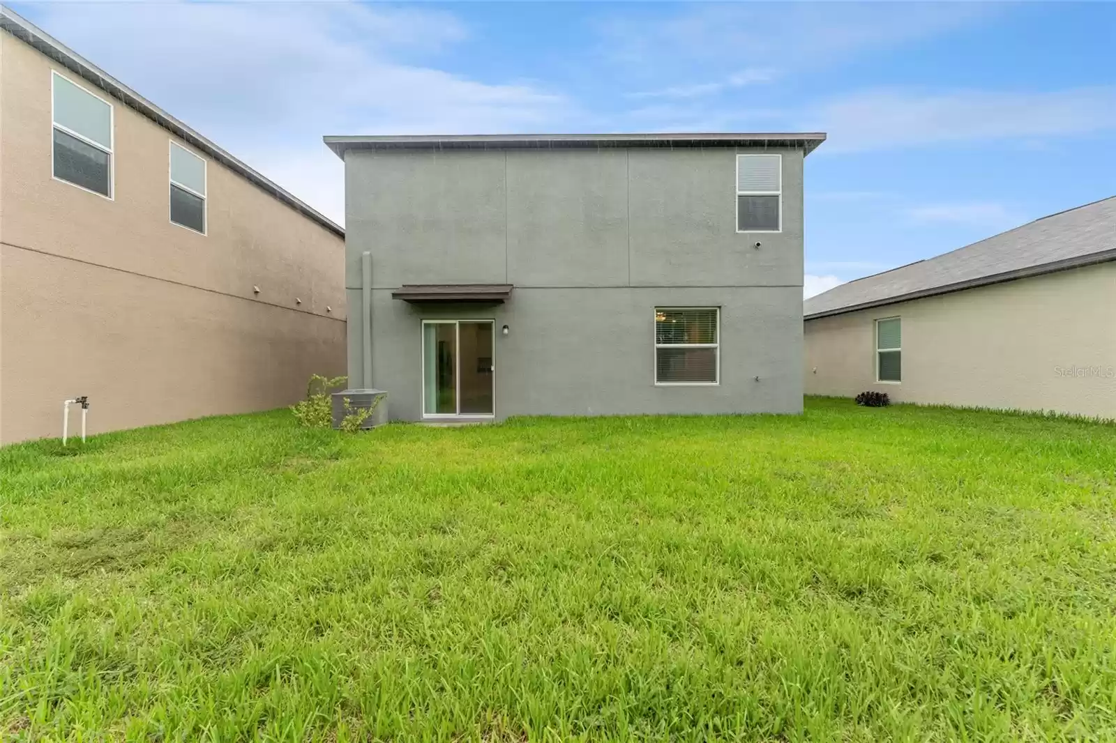 5534 BLUE AZURE DRIVE, WIMAUMA, Florida 33598, 4 Bedrooms Bedrooms, ,2 BathroomsBathrooms,Residential Lease,For Rent,BLUE AZURE,MFRU8249622