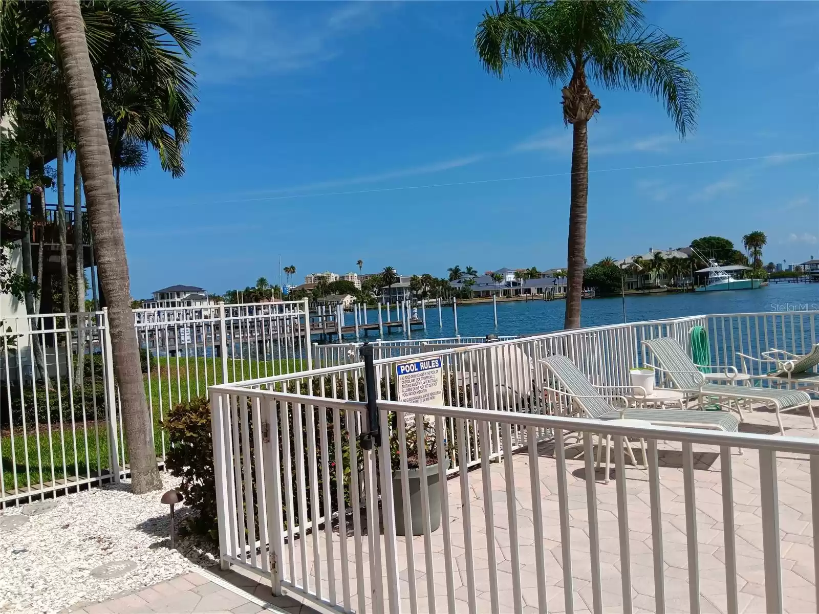 200 BRIGHTWATER DRIVE, CLEARWATER, Florida 33767, 4 Bedrooms Bedrooms, ,3 BathroomsBathrooms,Residential Lease,For Rent,BRIGHTWATER,MFRU8249504