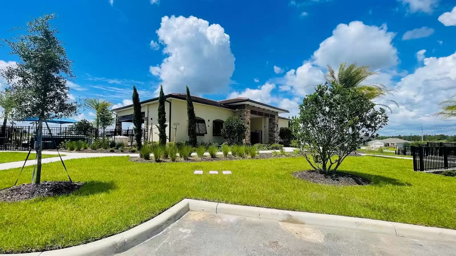 14532 CRESTAVISTA AVENUE, CLERMONT, Florida 34714, 4 Bedrooms Bedrooms, ,2 BathroomsBathrooms,Residential Lease,For Rent,CRESTAVISTA,MFRO6219586