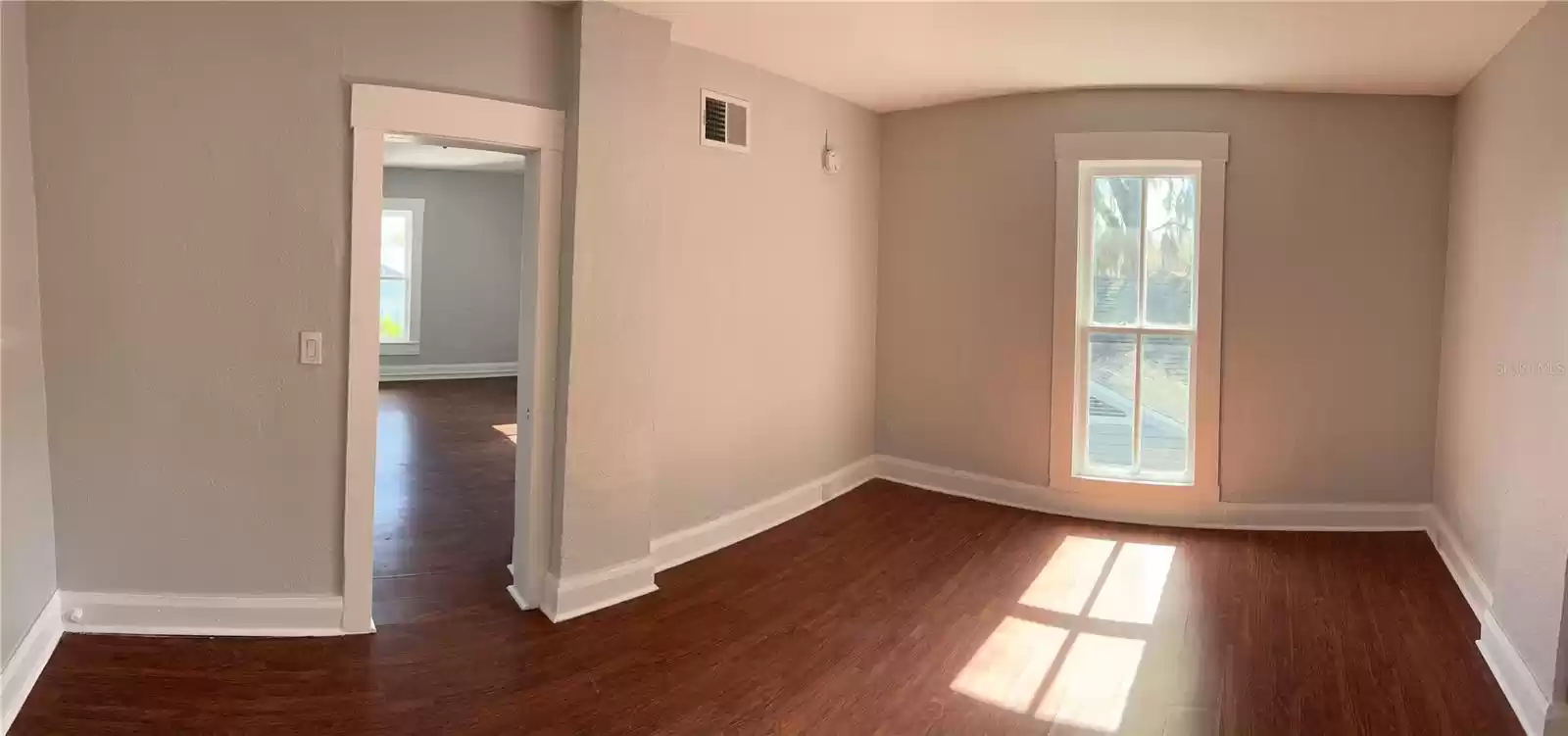 901 PENNSYLVANIA AVENUE, LAKELAND, Florida 33803, 1 Bedroom Bedrooms, ,1 BathroomBathrooms,Residential Lease,For Rent,PENNSYLVANIA,MFRO6222343