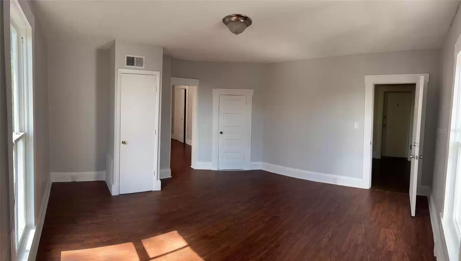 901 PENNSYLVANIA AVENUE, LAKELAND, Florida 33803, 1 Bedroom Bedrooms, ,1 BathroomBathrooms,Residential Lease,For Rent,PENNSYLVANIA,MFRO6222343