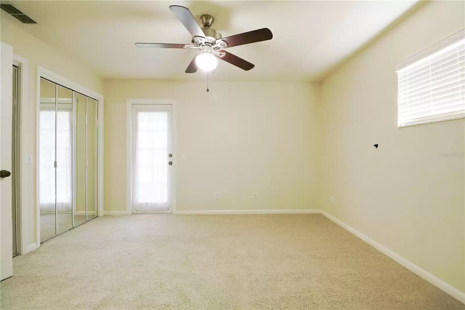 Master bedroom with access to the lanai