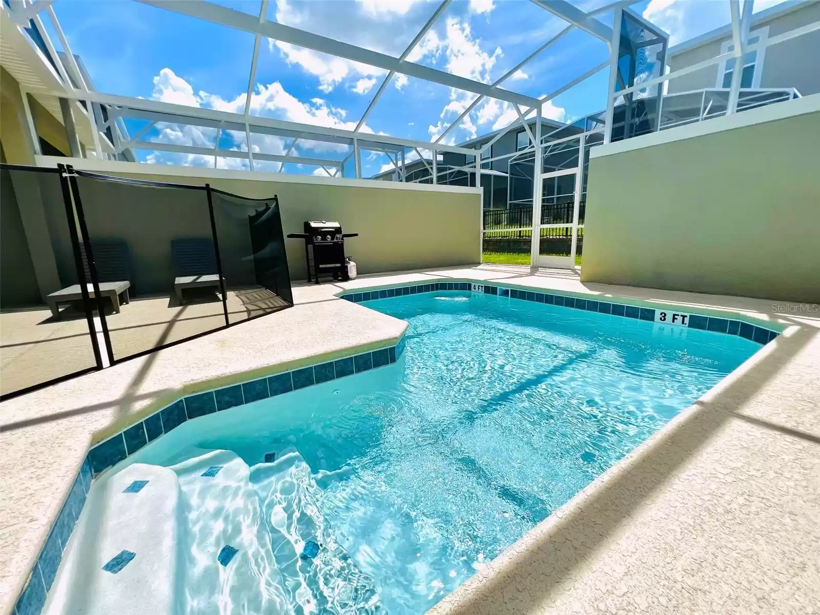 962 SPLASH SHOT PLACE, DAVENPORT, Florida 33896, 4 Bedrooms Bedrooms, ,3 BathroomsBathrooms,Residential,For Sale,SPLASH SHOT,MFRO6218788