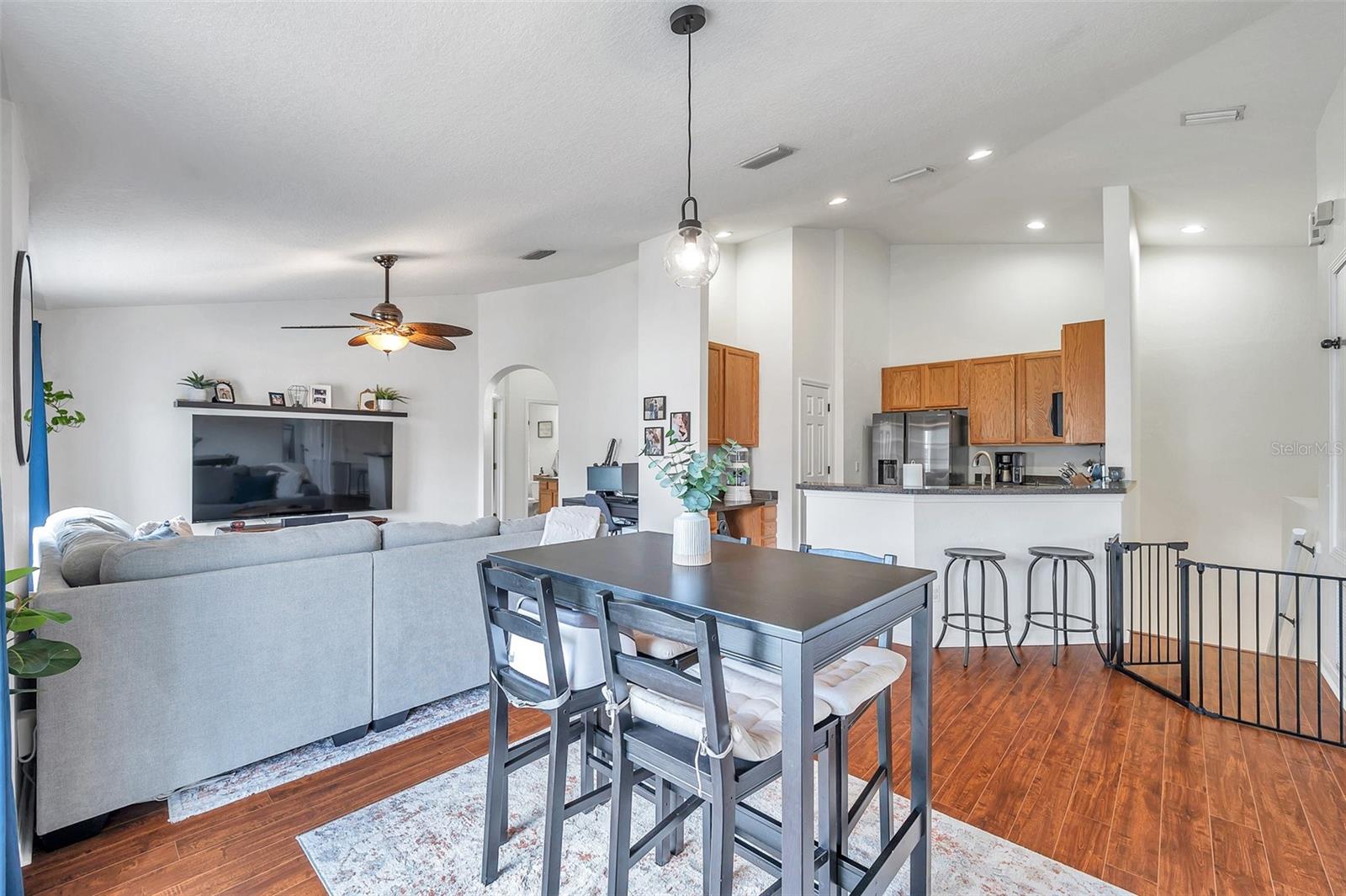 8538 Shallow Creek Ct, New Port Richey, Florida 34653, 2 Bedrooms Bedrooms, ,2 BathroomsBathrooms,Residential,For Sale,SHALLOW CREEK,T3535933