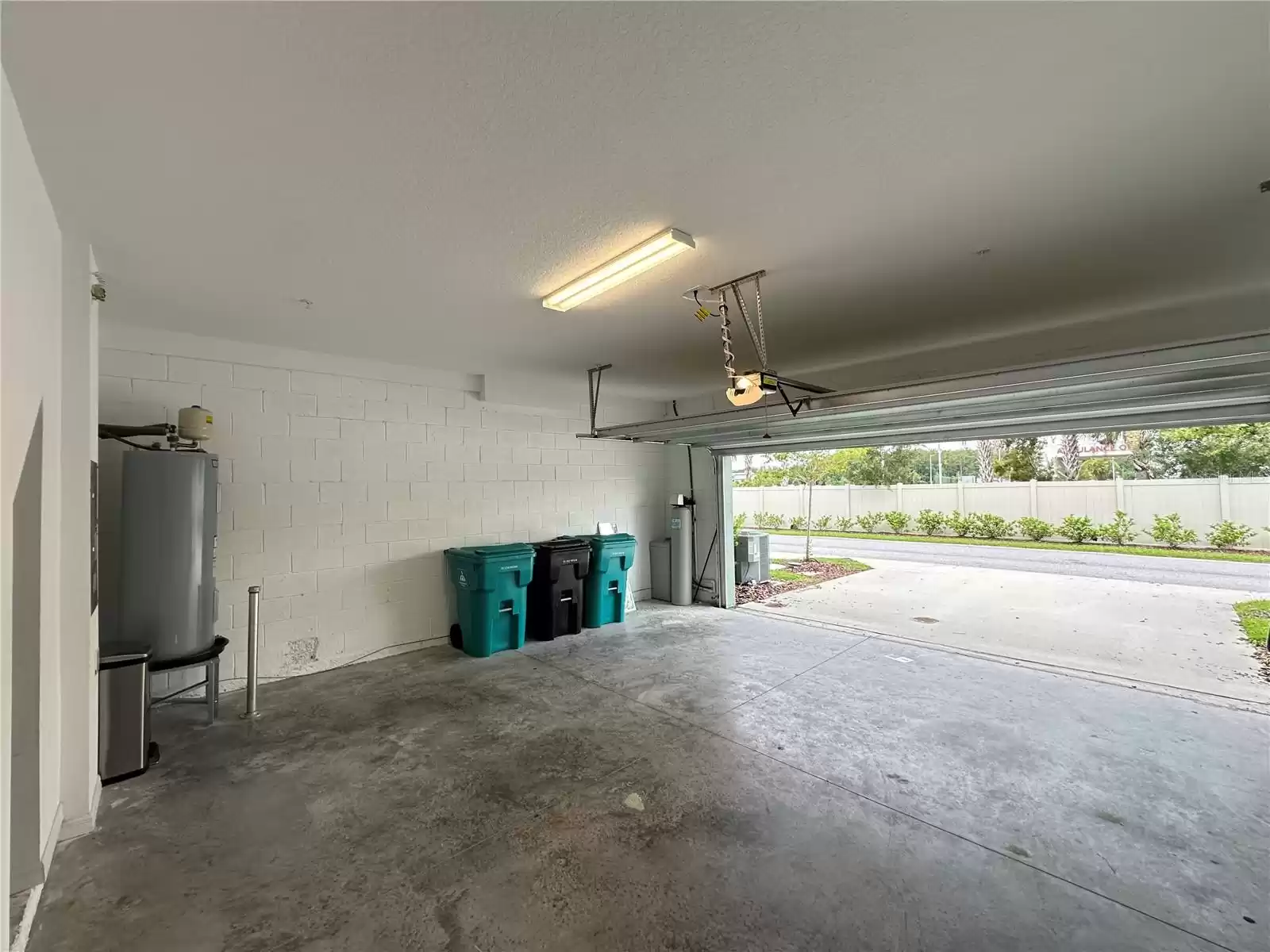 10215 HIGHLINE CREST STREET, ORLANDO, Florida 32832, 3 Bedrooms Bedrooms, ,2 BathroomsBathrooms,Residential Lease,For Rent,HIGHLINE CREST,MFRO6222865