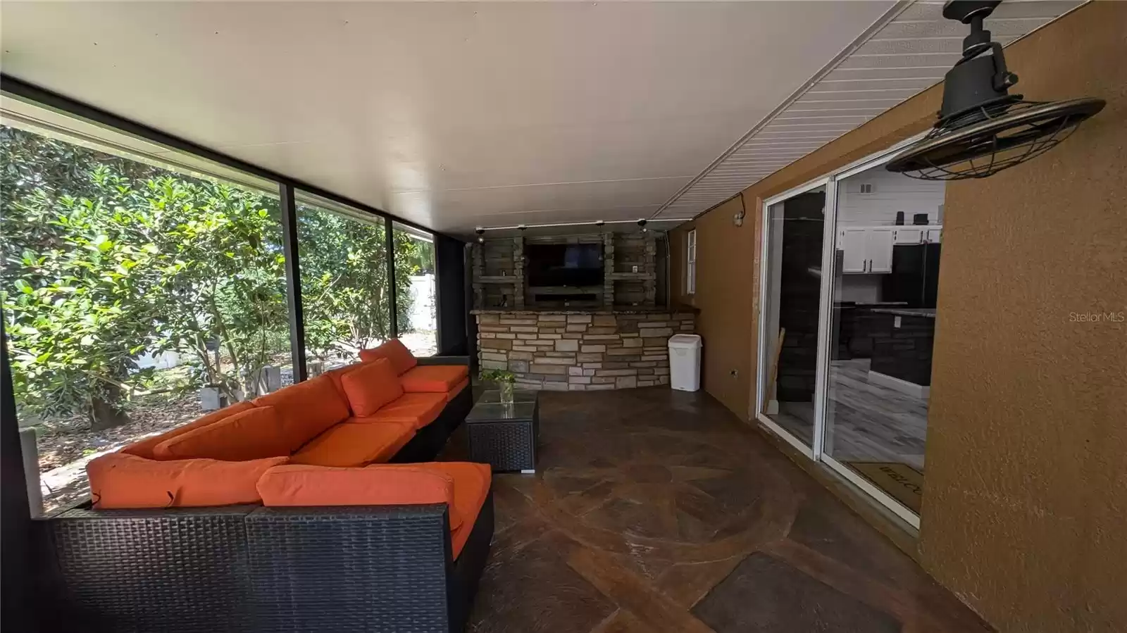 Full bar in screened porch