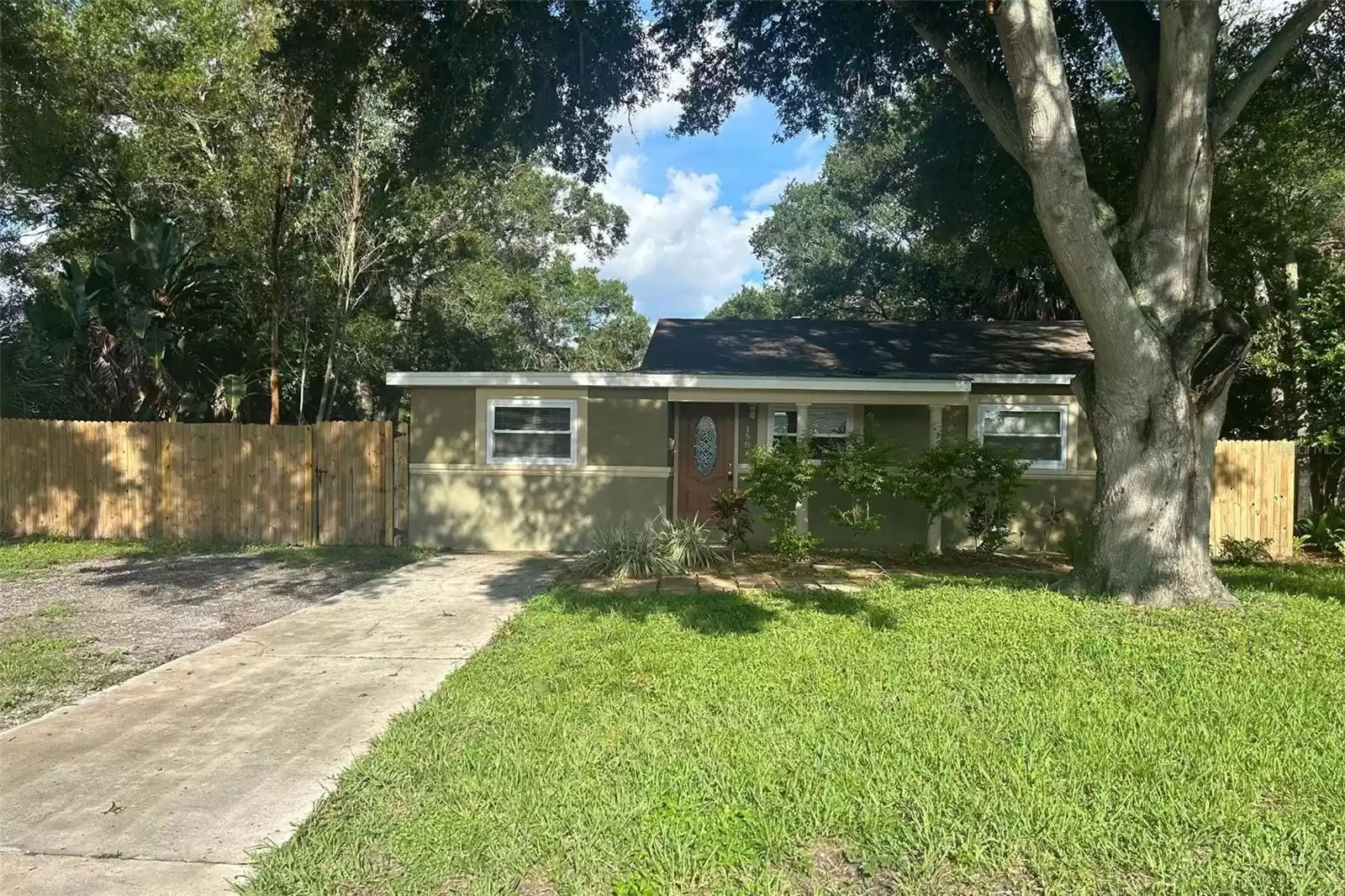 1508 WINCHESTER ROAD, SAINT PETERSBURG, Florida 33710, 3 Bedrooms Bedrooms, ,2 BathroomsBathrooms,Residential Lease,For Rent,WINCHESTER,MFRU8250039