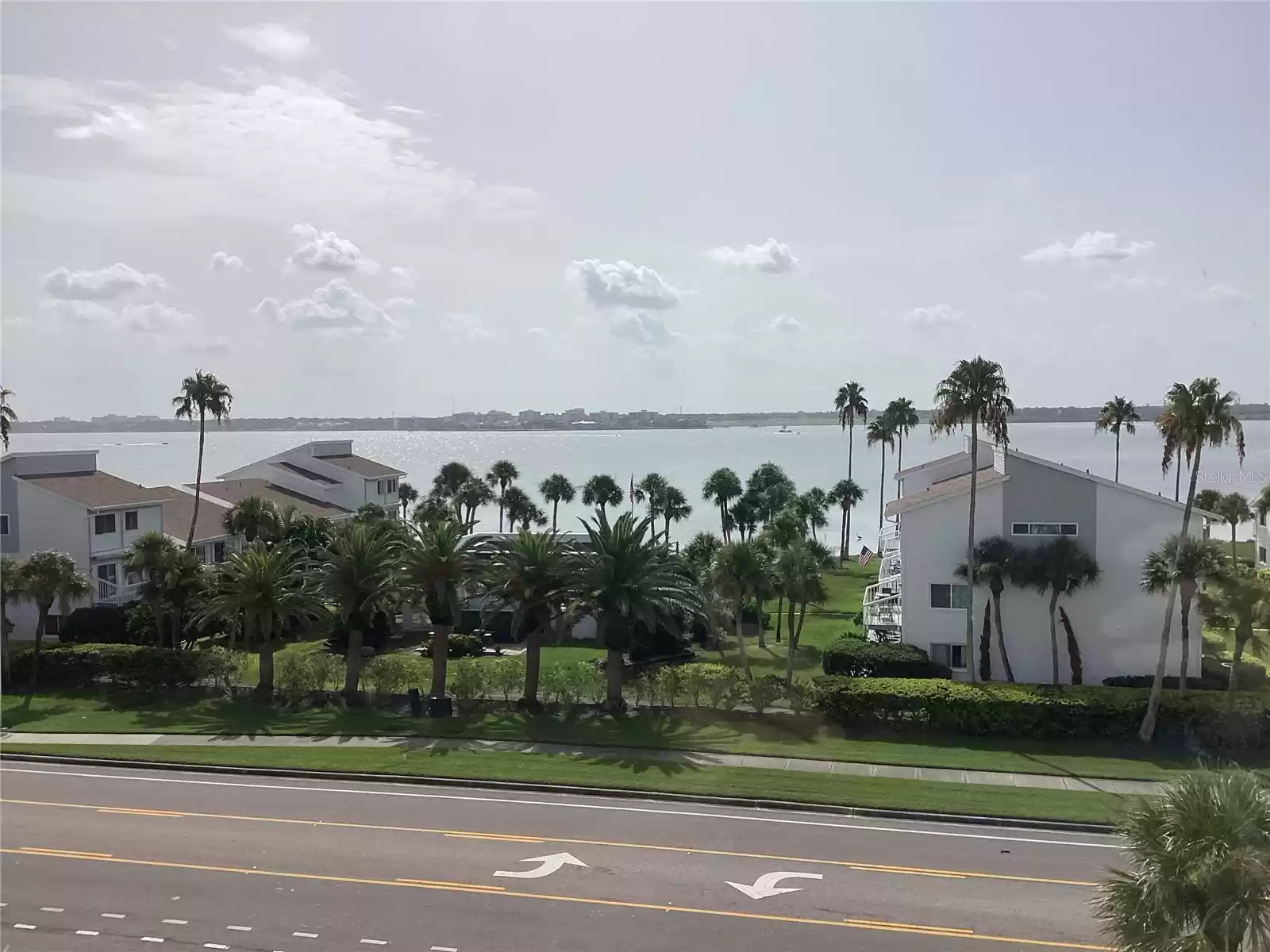 1430 GULF BOULEVARD, CLEARWATER BEACH, Florida 33767, 2 Bedrooms Bedrooms, ,2 BathroomsBathrooms,Residential Lease,For Rent,GULF,MFRU8249997