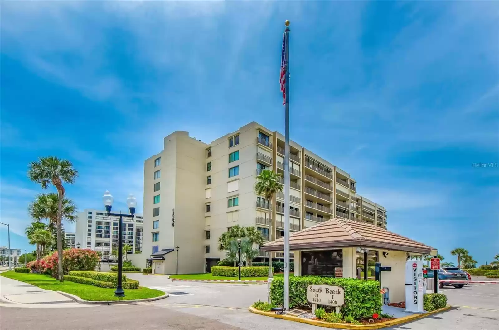 1430 GULF BOULEVARD, CLEARWATER BEACH, Florida 33767, 2 Bedrooms Bedrooms, ,2 BathroomsBathrooms,Residential Lease,For Rent,GULF,MFRU8249997