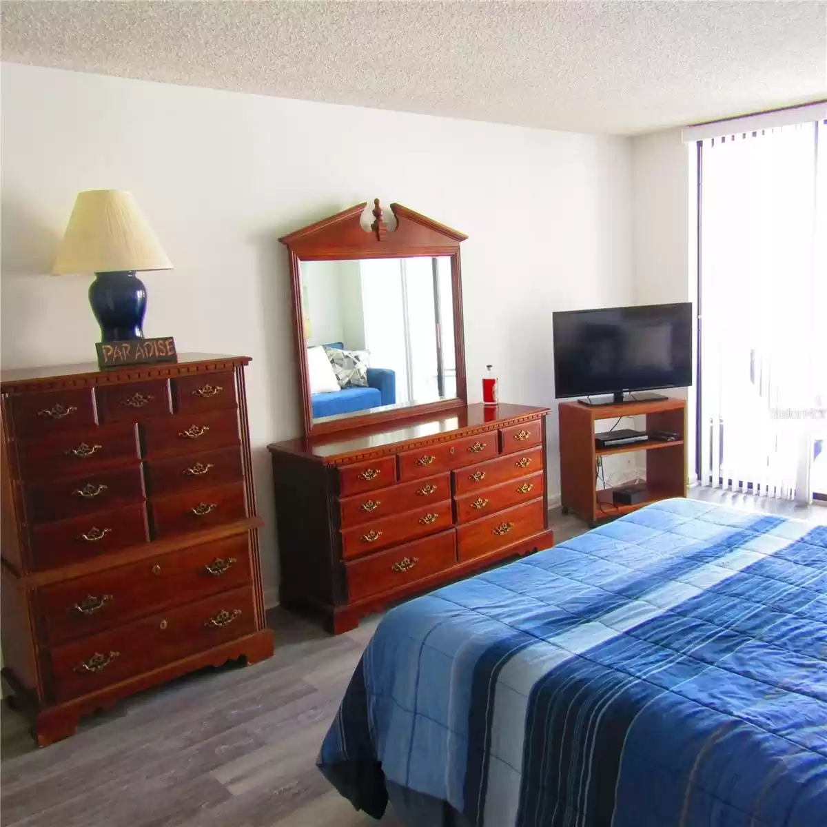 1430 GULF BOULEVARD, CLEARWATER BEACH, Florida 33767, 2 Bedrooms Bedrooms, ,2 BathroomsBathrooms,Residential Lease,For Rent,GULF,MFRU8249997