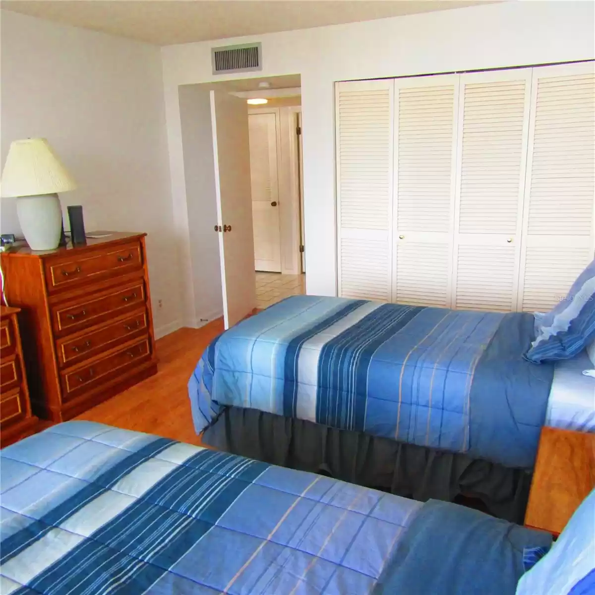 1430 GULF BOULEVARD, CLEARWATER BEACH, Florida 33767, 2 Bedrooms Bedrooms, ,2 BathroomsBathrooms,Residential Lease,For Rent,GULF,MFRU8249997