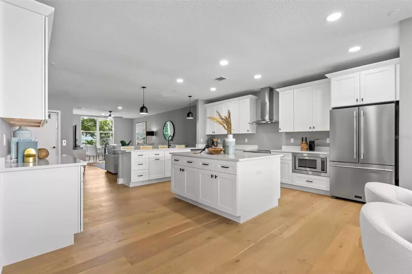 1340 BAYSHORE BOULEVARD, DUNEDIN, Florida 34698, 3 Bedrooms Bedrooms, ,2 BathroomsBathrooms,Residential,For Sale,BAYSHORE,0,MFRU8249995