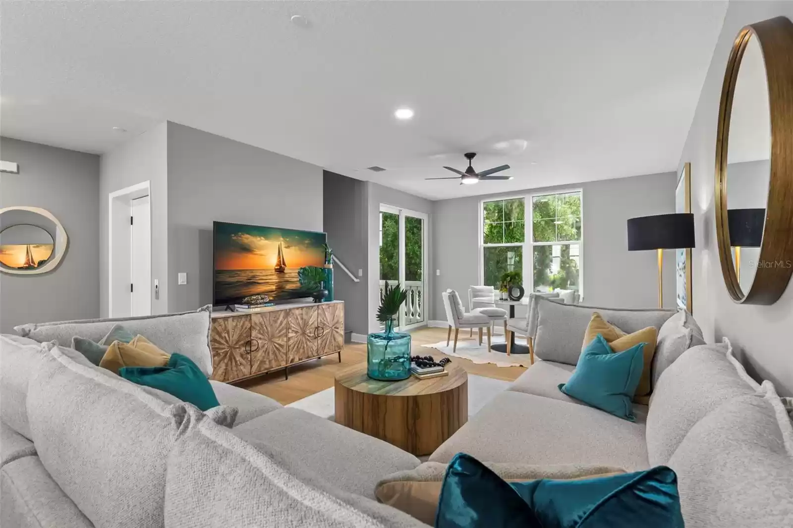 1340 BAYSHORE BOULEVARD, DUNEDIN, Florida 34698, 3 Bedrooms Bedrooms, ,2 BathroomsBathrooms,Residential,For Sale,BAYSHORE,0,MFRU8249995