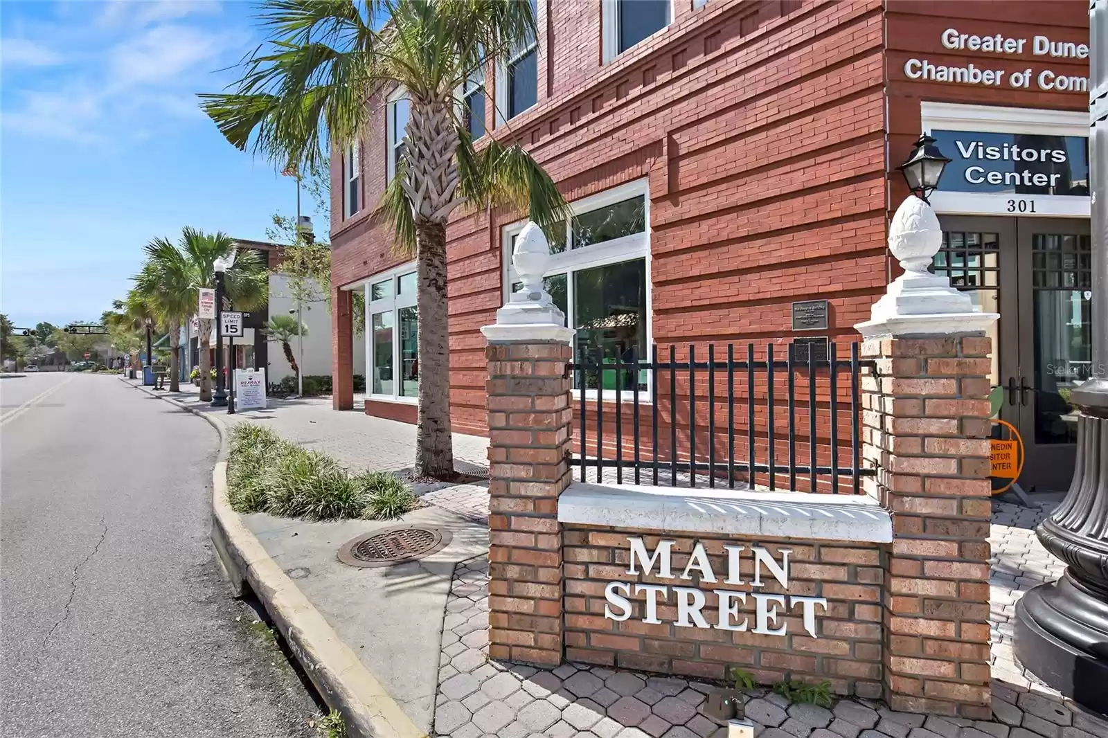 1340 BAYSHORE BOULEVARD, DUNEDIN, Florida 34698, 3 Bedrooms Bedrooms, ,2 BathroomsBathrooms,Residential,For Sale,BAYSHORE,0,MFRU8249995
