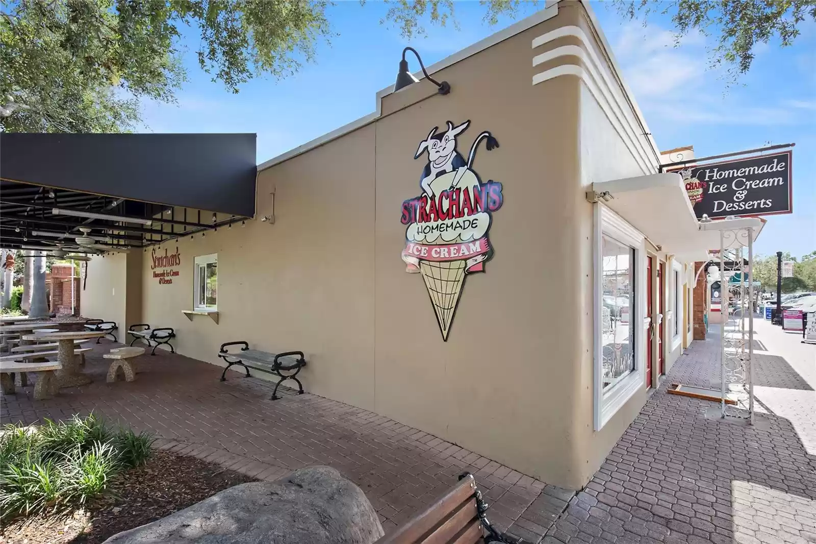 1340 BAYSHORE BOULEVARD, DUNEDIN, Florida 34698, 3 Bedrooms Bedrooms, ,2 BathroomsBathrooms,Residential,For Sale,BAYSHORE,0,MFRU8249995