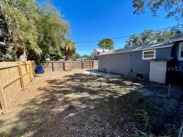 2720 EDWARDS AVENUE, SAINT PETERSBURG, Florida 33705, 4 Bedrooms Bedrooms, ,2 BathroomsBathrooms,Residential Lease,For Rent,EDWARDS,MFRT3541289