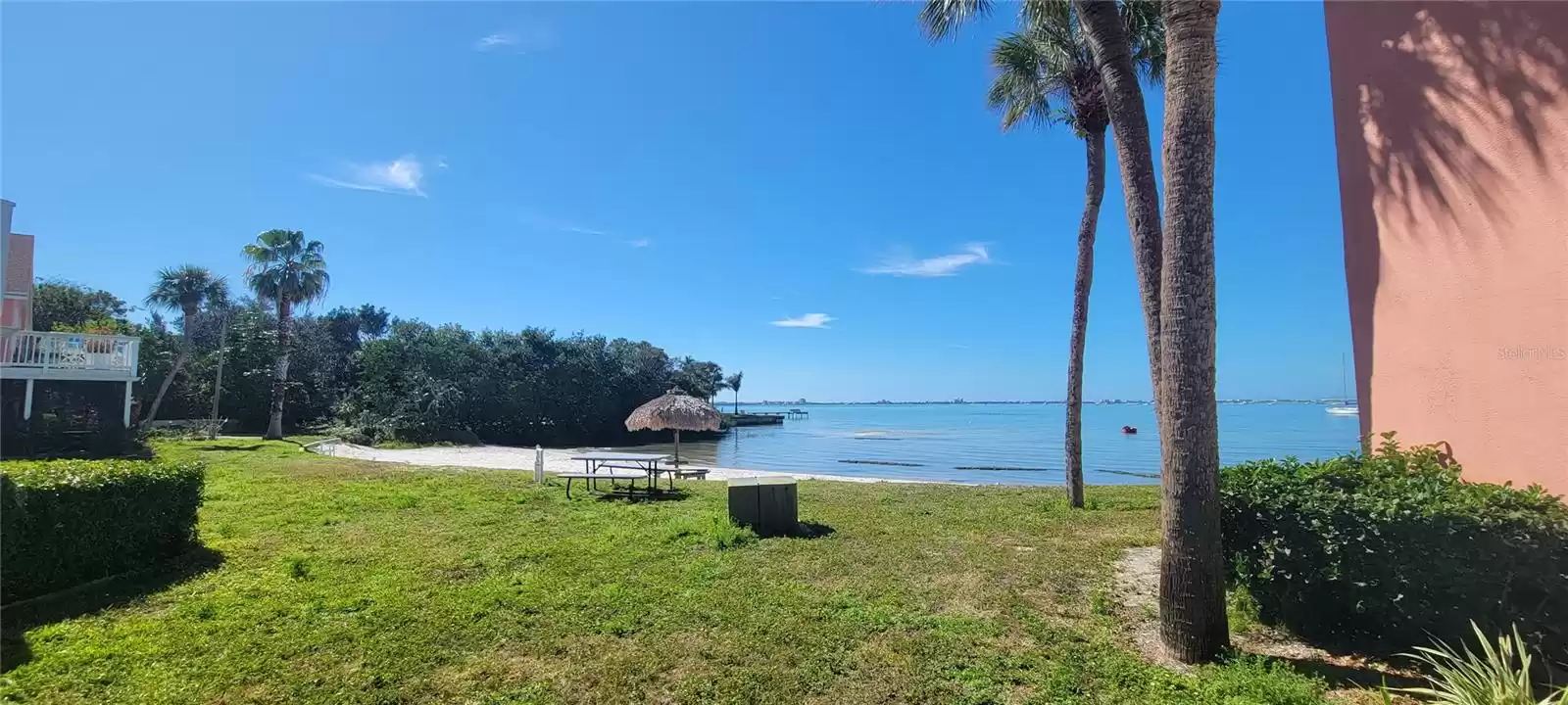 3715 42ND WAY, ST PETERSBURG, Florida 33711, 1 Bedroom Bedrooms, ,1 BathroomBathrooms,Residential Lease,For Rent,42ND,MFRU8250091