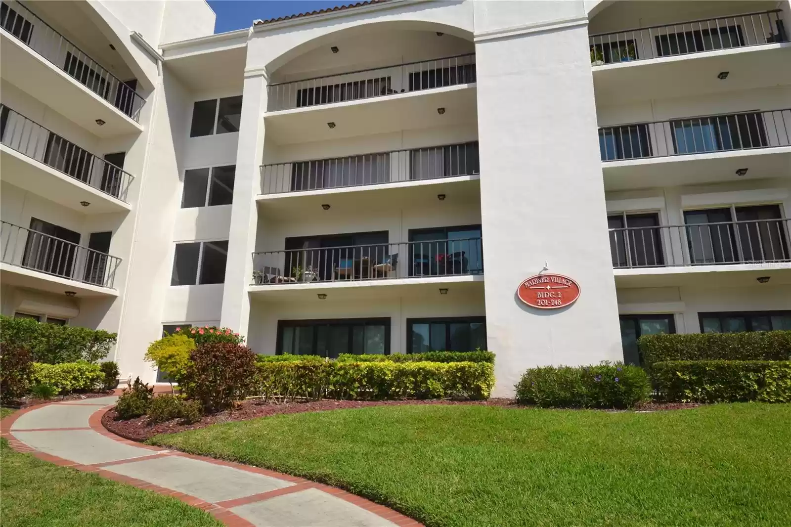 238 MARINER DRIVE, TARPON SPRINGS, Florida 34689, 1 Bedroom Bedrooms, ,1 BathroomBathrooms,Residential Lease,For Rent,MARINER,MFRU8249443