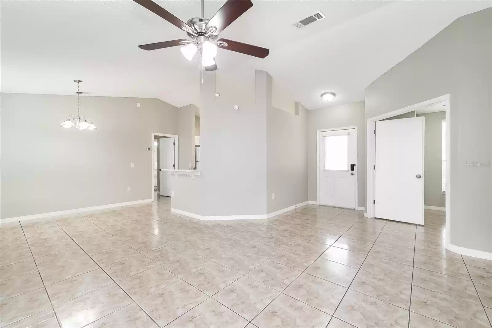 15513 GREATER GROVES BOULEVARD, CLERMONT, Florida 34714, 4 Bedrooms Bedrooms, ,2 BathroomsBathrooms,Residential Lease,For Rent,GREATER GROVES,MFRO6223716